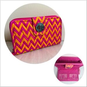 Vera Bradley Turn Lock Wallet Quilted Ziggy Zags Pattern Orange Pink